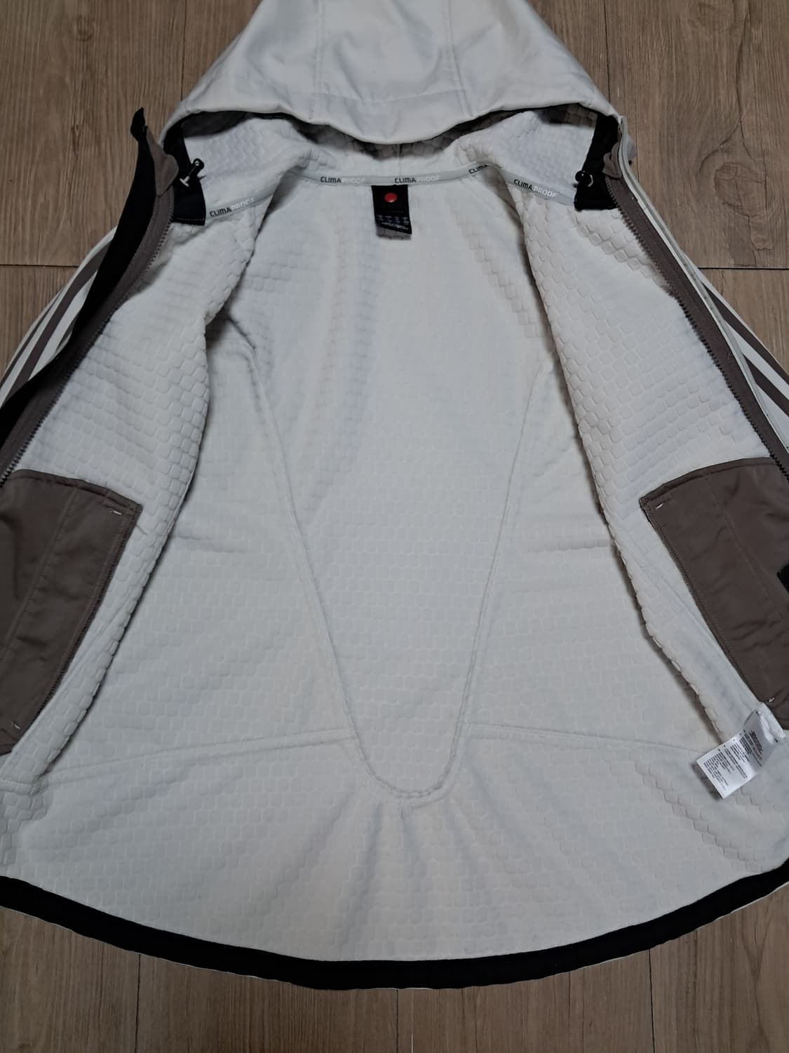 아디다스 여성 아웃도어 자켓 M 상품이미지5