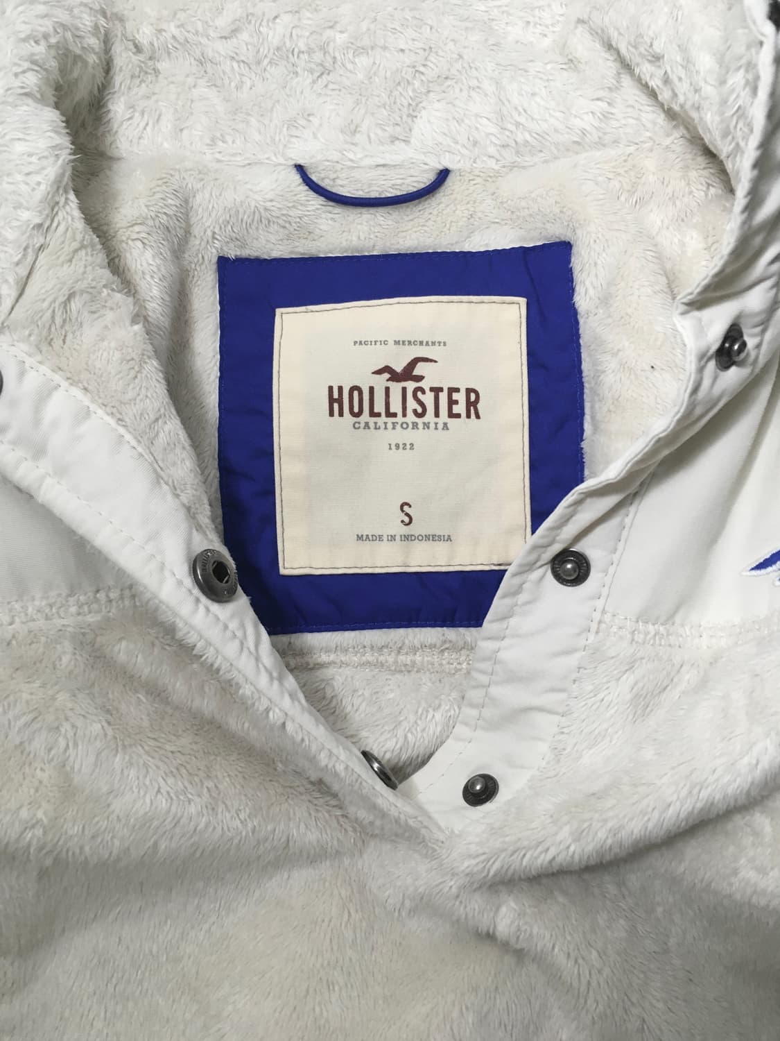 Hollister FLEECE HALF ZIP-UP 상품이미지3