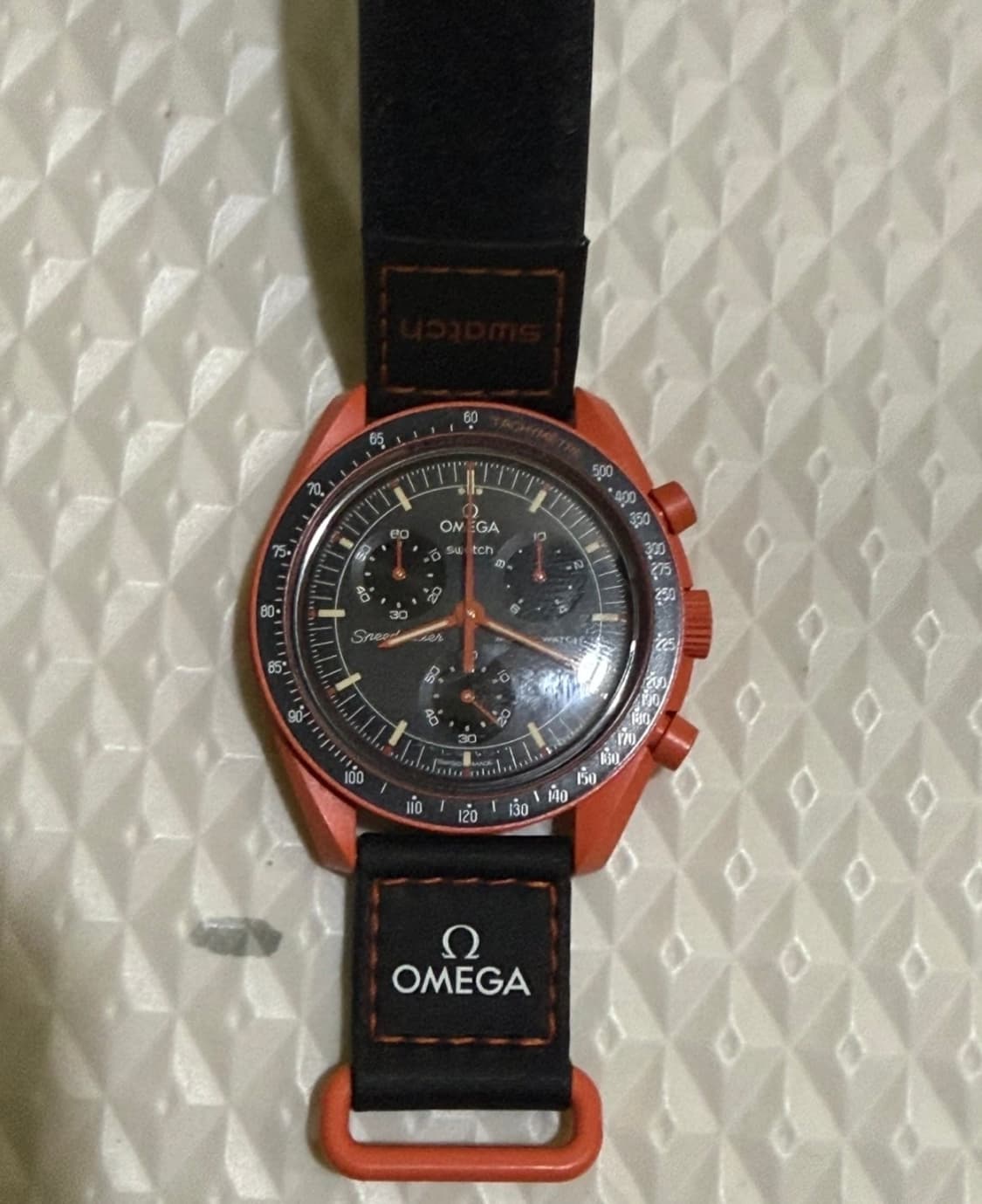 오메가 X 스와치 문스위치 라바 상품이미지2