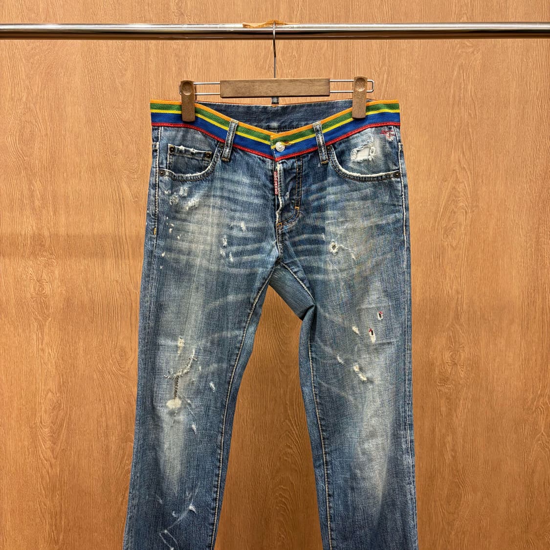 디스퀘어드 2 데님 팬츠 빈티지 디스트로이드 레인보우 밴딩 디테일 블루 상품이미지4