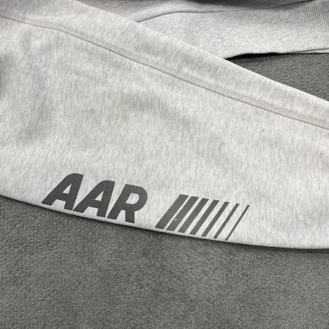 105 데상트 AAR 맨투맨 상품이미지5