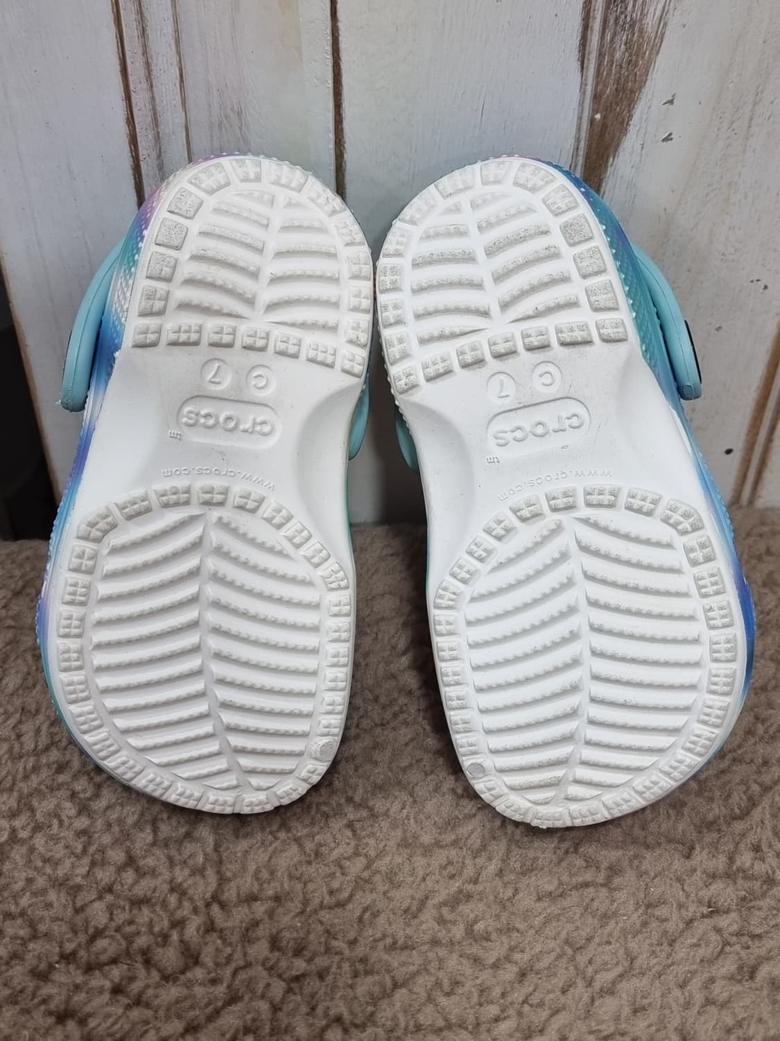 크록스 클래식 솔라라이즈드 토들러 (D137 상품이미지4