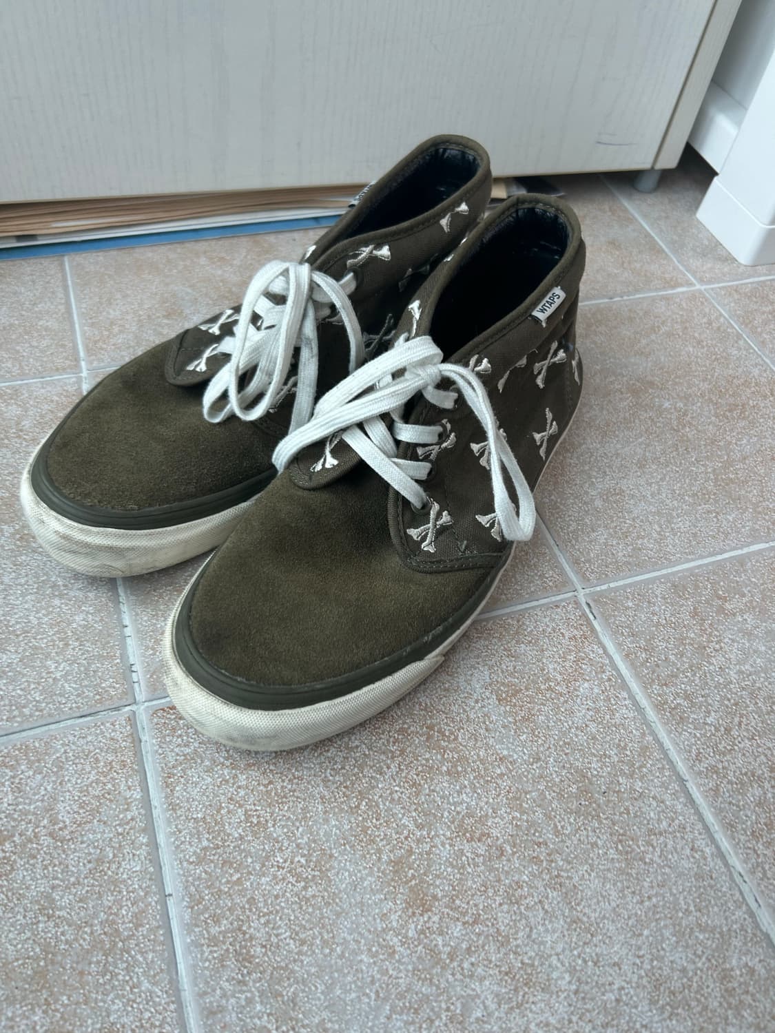 반스 x 더블탭스 OG 츄카 LX 본즈 코요테 270 상품이미지3