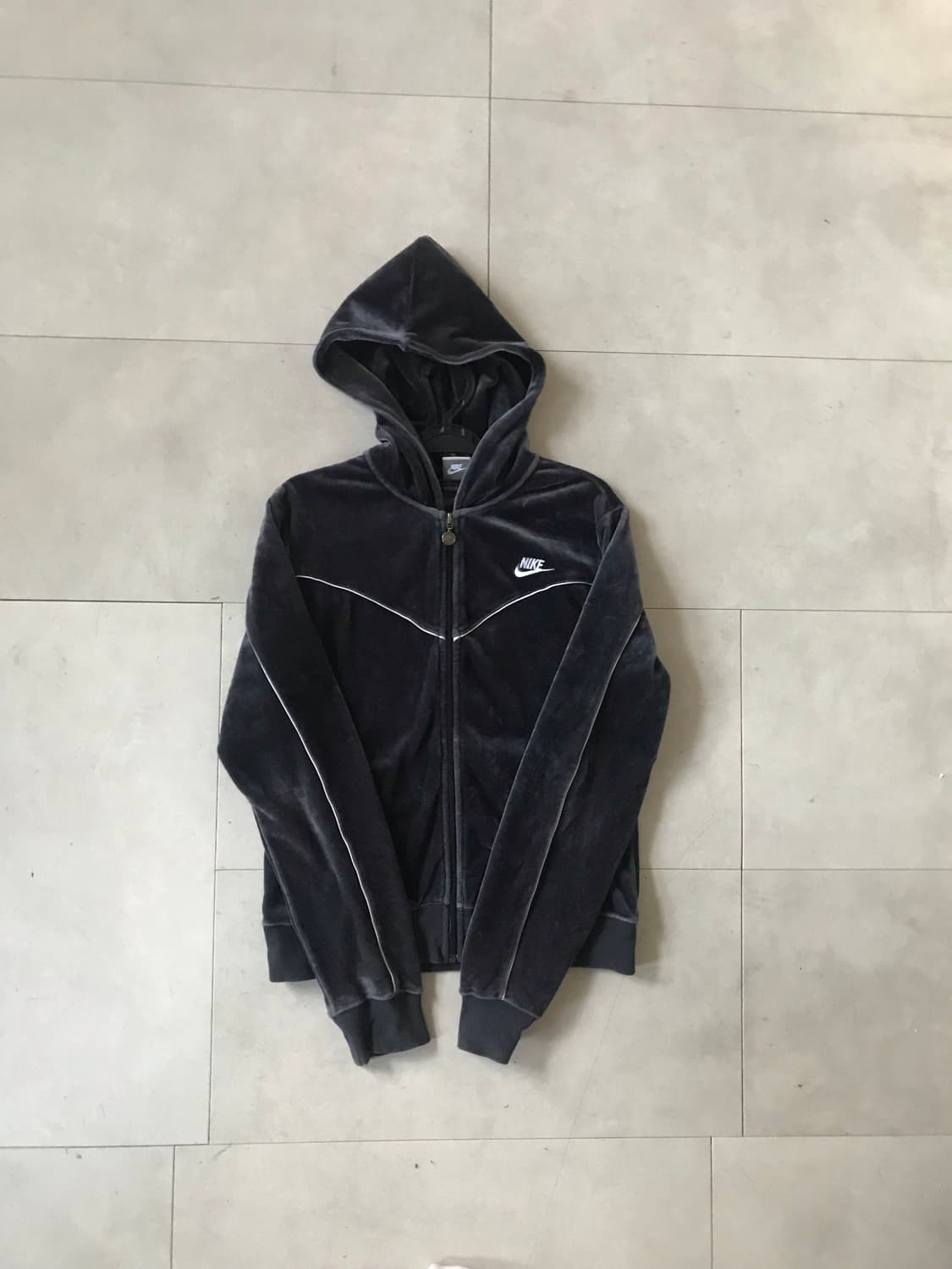 나이키 그레이 벨벳 후드집업 상품이미지6