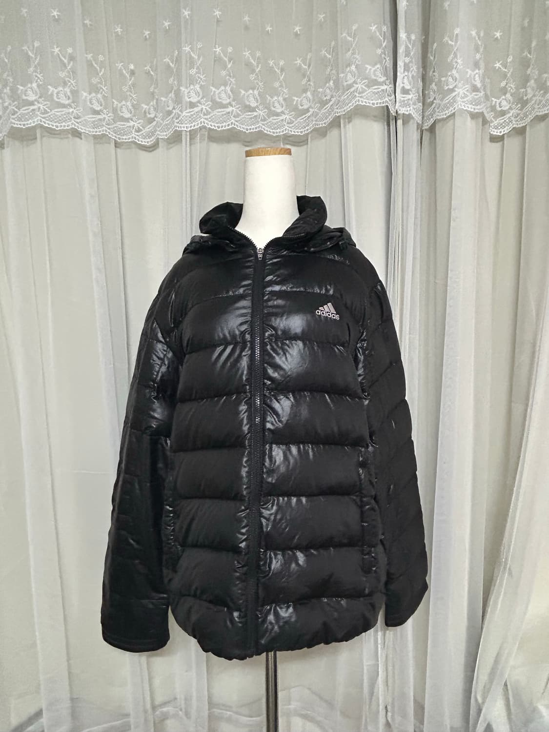 아디다스 경량패딩 구스다운 상품이미지1