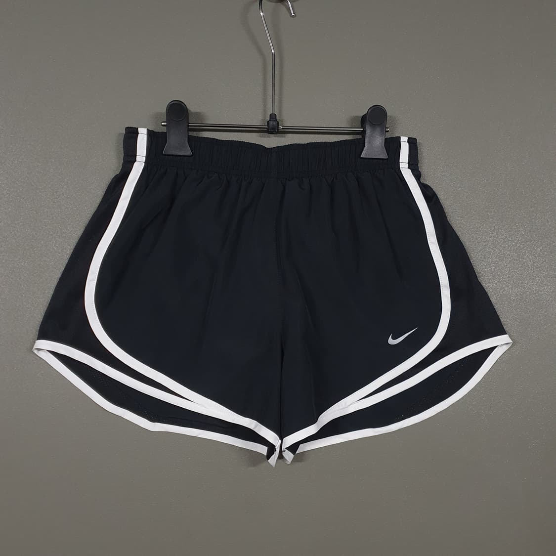 여성 M) 나이키 신형 템포 쇼츠 드라이핏 러닝 러닝 반바지 블랙 상품이미지1