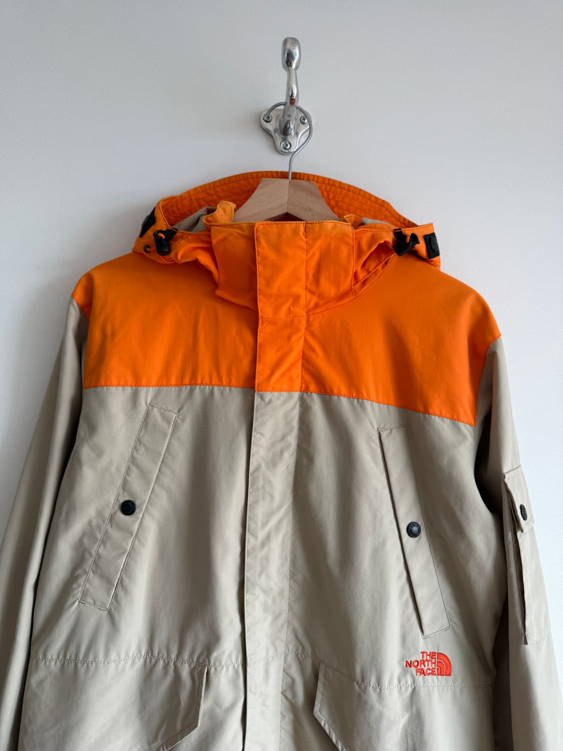 노스페이스(THE NORTH FACE) 윈드 브레이커 상품이미지2