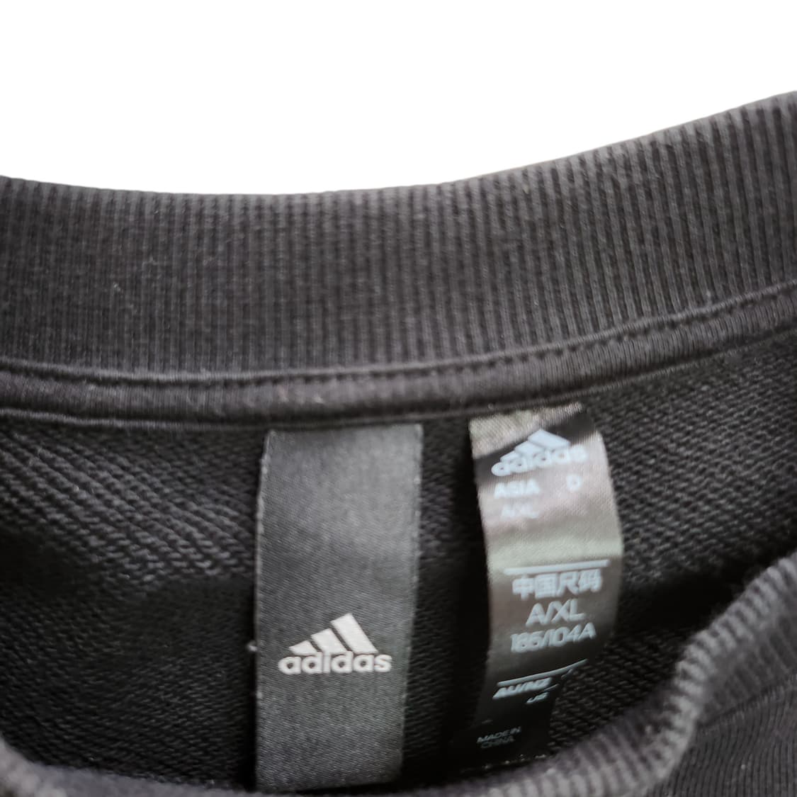 아디다스 맨투맨 상품이미지2