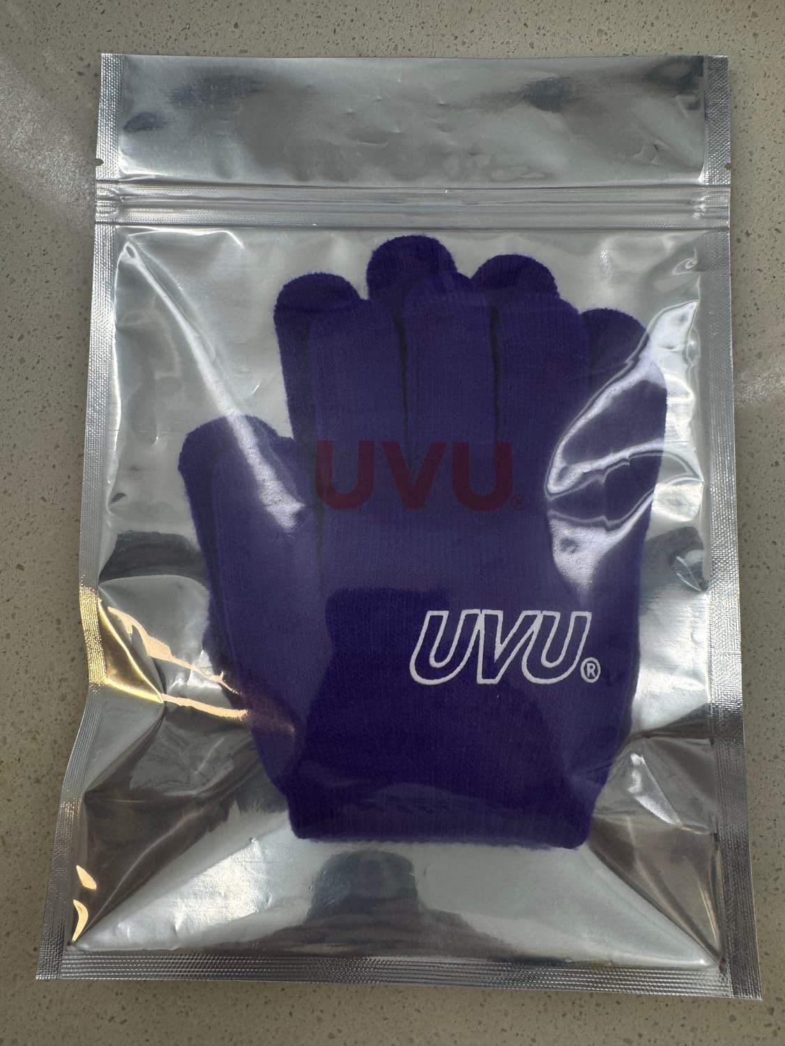 UVU 장갑 팝니다. 상품이미지2
