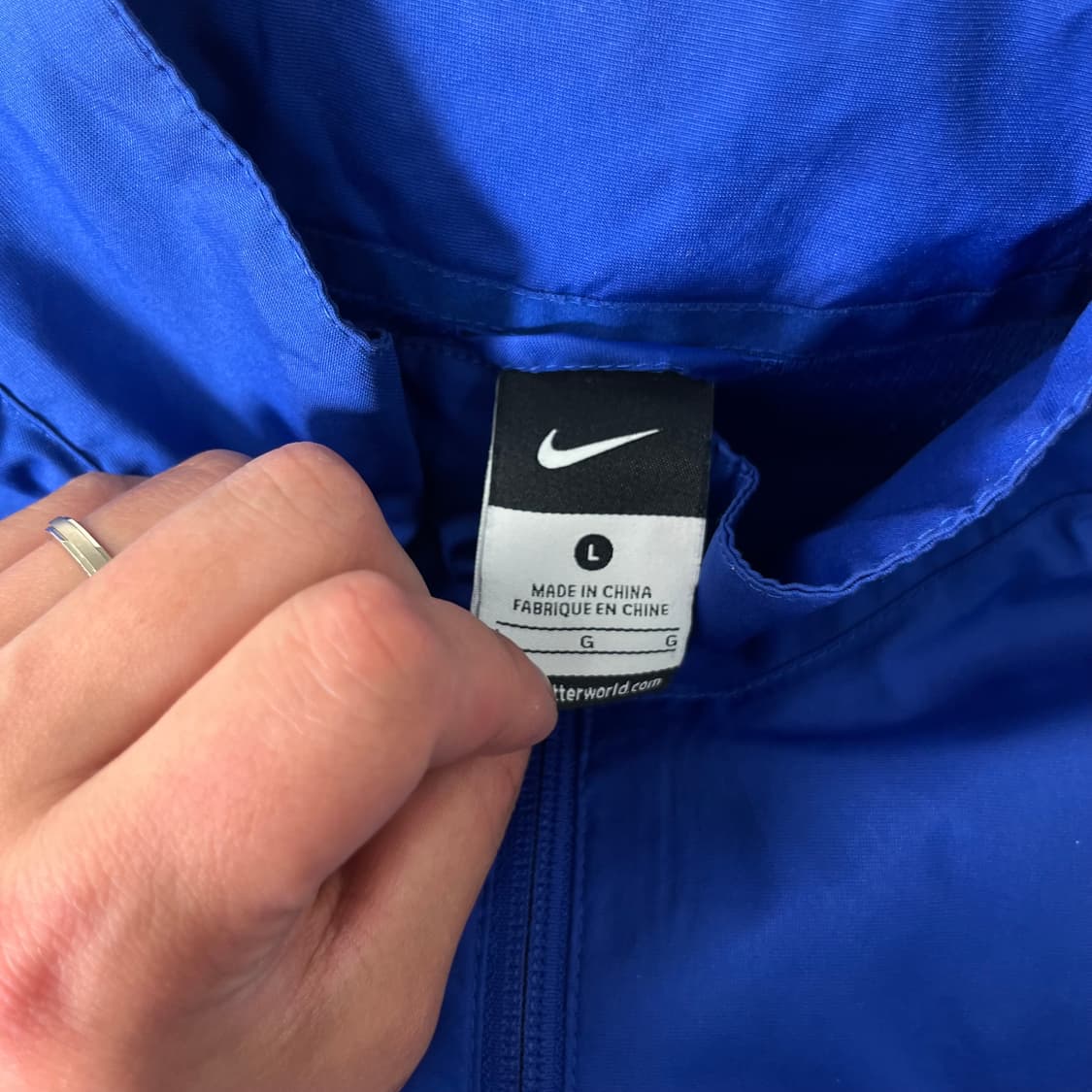 105 나이키 맨유 11-12 바람막이 자켓 상품이미지3