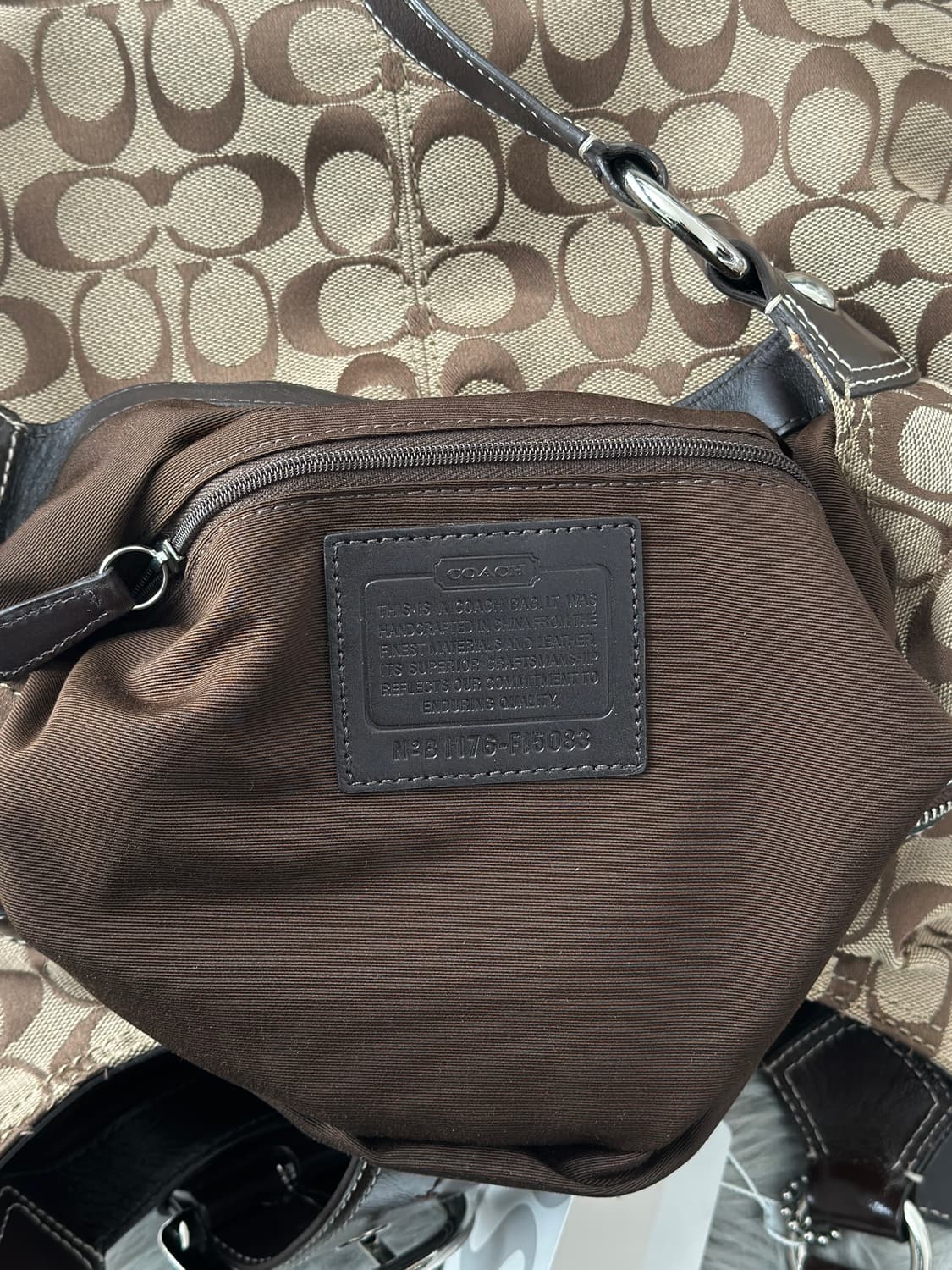 코치 자카드 버클 호보백  상품이미지8