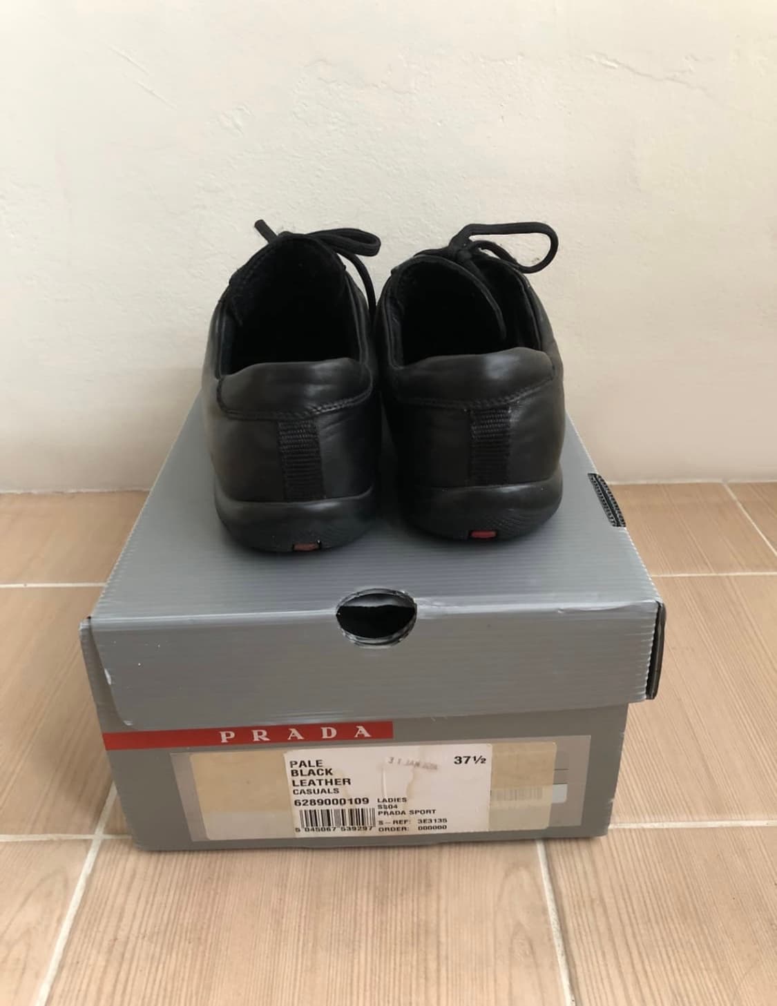 프라다 2000s 빈티지 스니커즈 상품이미지6