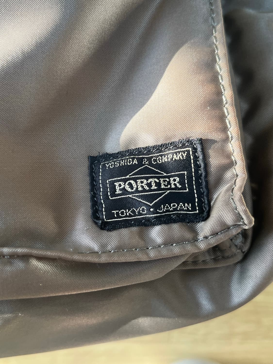 요시다 포터 탱커 2way 더플백 s 그레이 622-78329 상품이미지4
