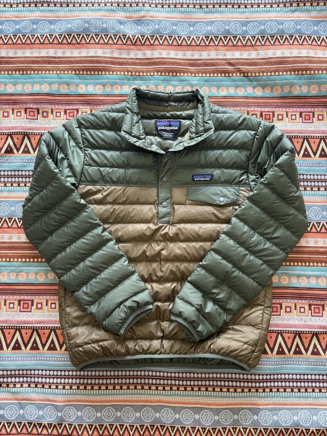 파타고니아 다운 스냅티 카키/브라운 xs 상품이미지1