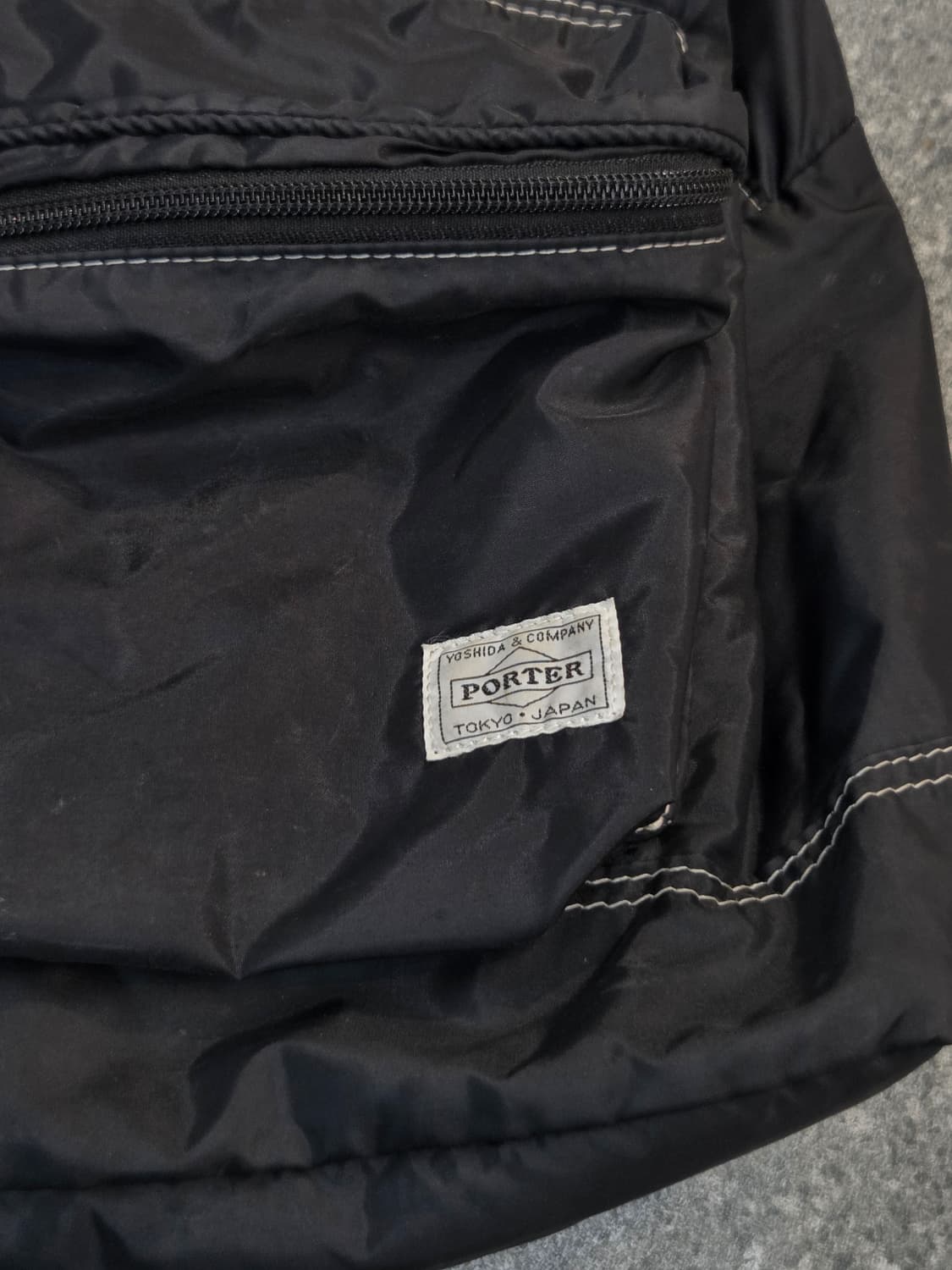 Porter 포터 블랙스티치 백팩 상품이미지3
