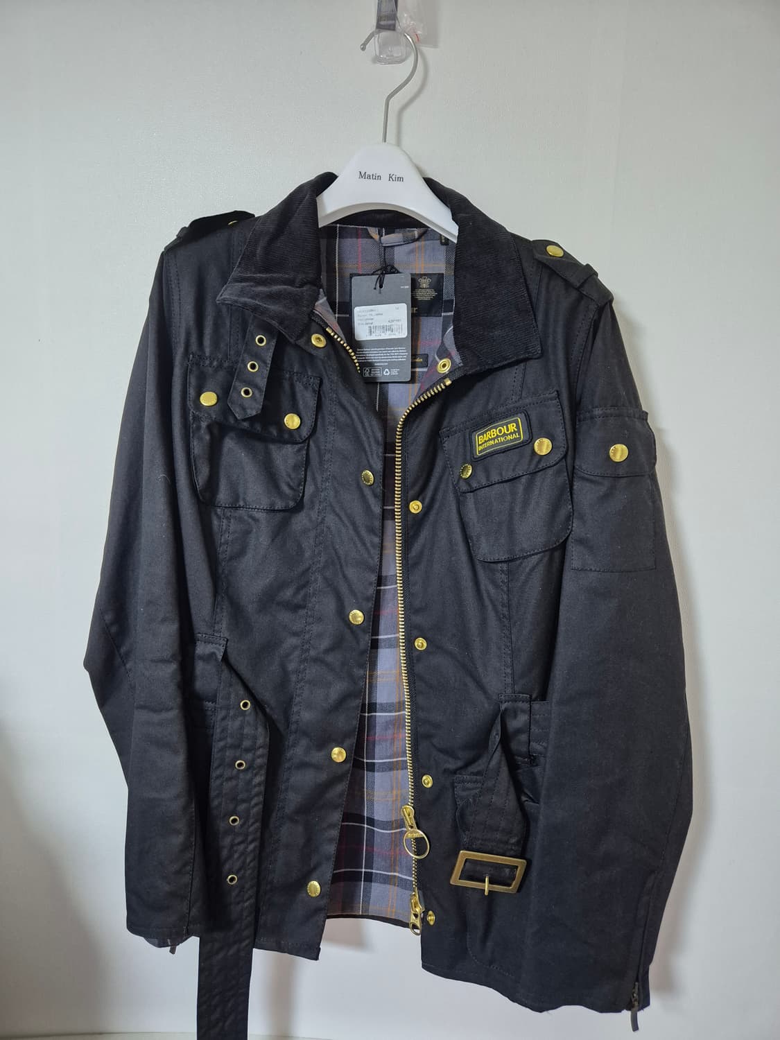 바버 인터네셔널 왁스 자켓 블랙(UK14) 상품이미지1