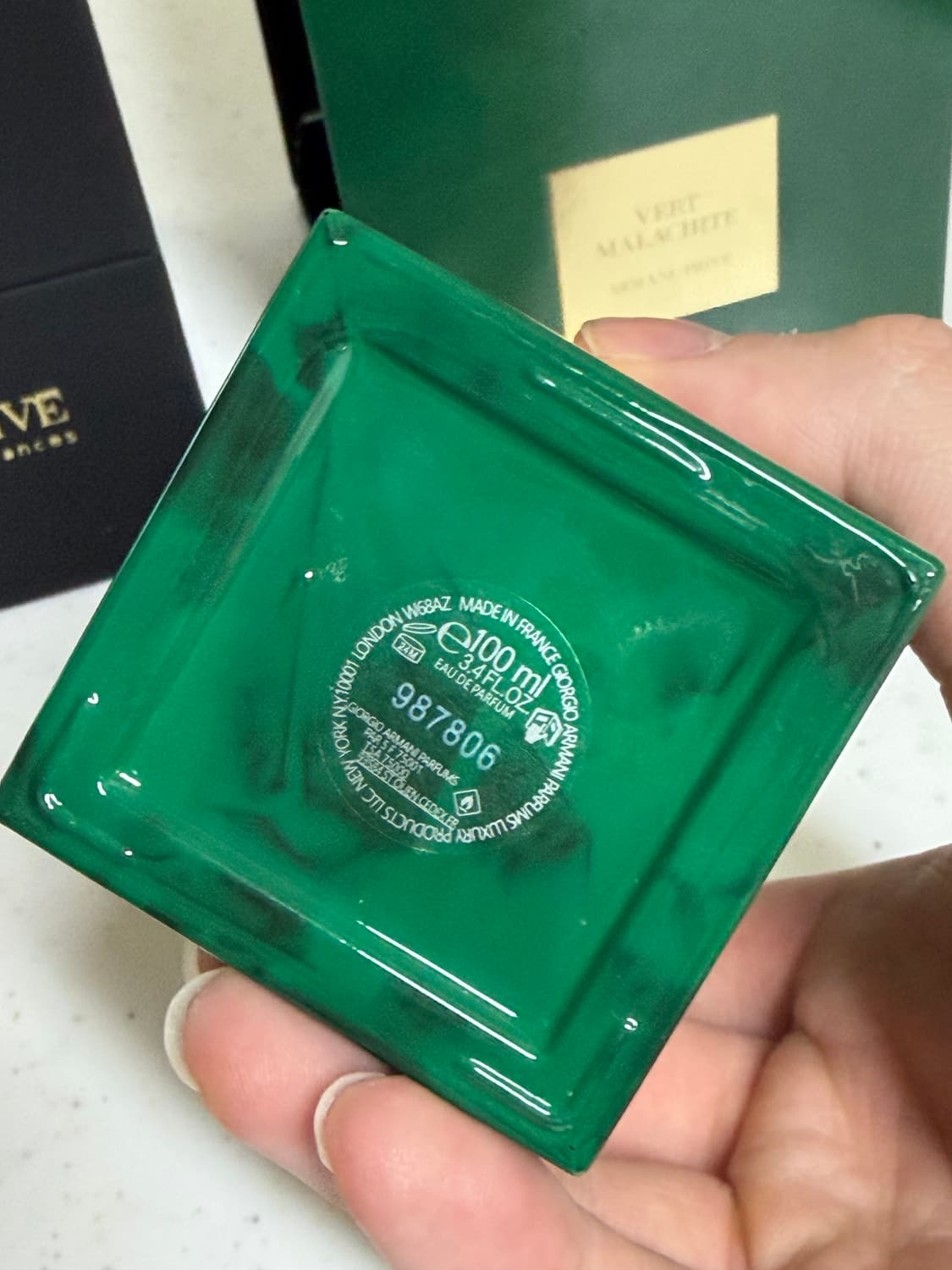 (손석구 향수)조르지오 아르마니 베르 말라키트 100ml 향수 팝니다 상품이미지3