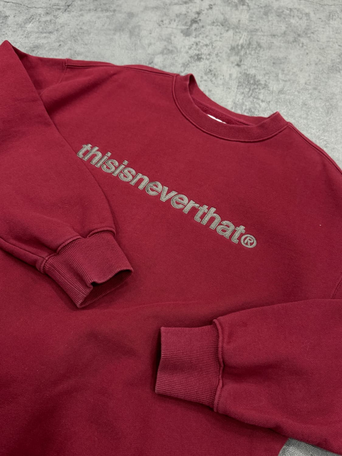 디스이즈네버댓 자수 맨투맨 상품이미지2