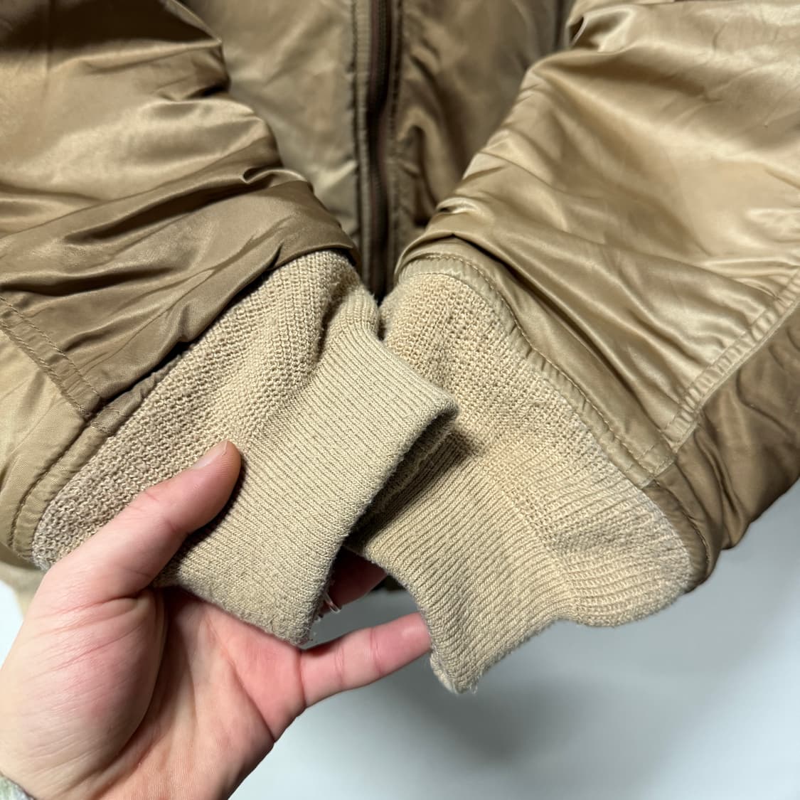 Moussy 마우지 컬러블럭 배색 퍼 카라 B15 플라이트 봄버 자켓 상품이미지6