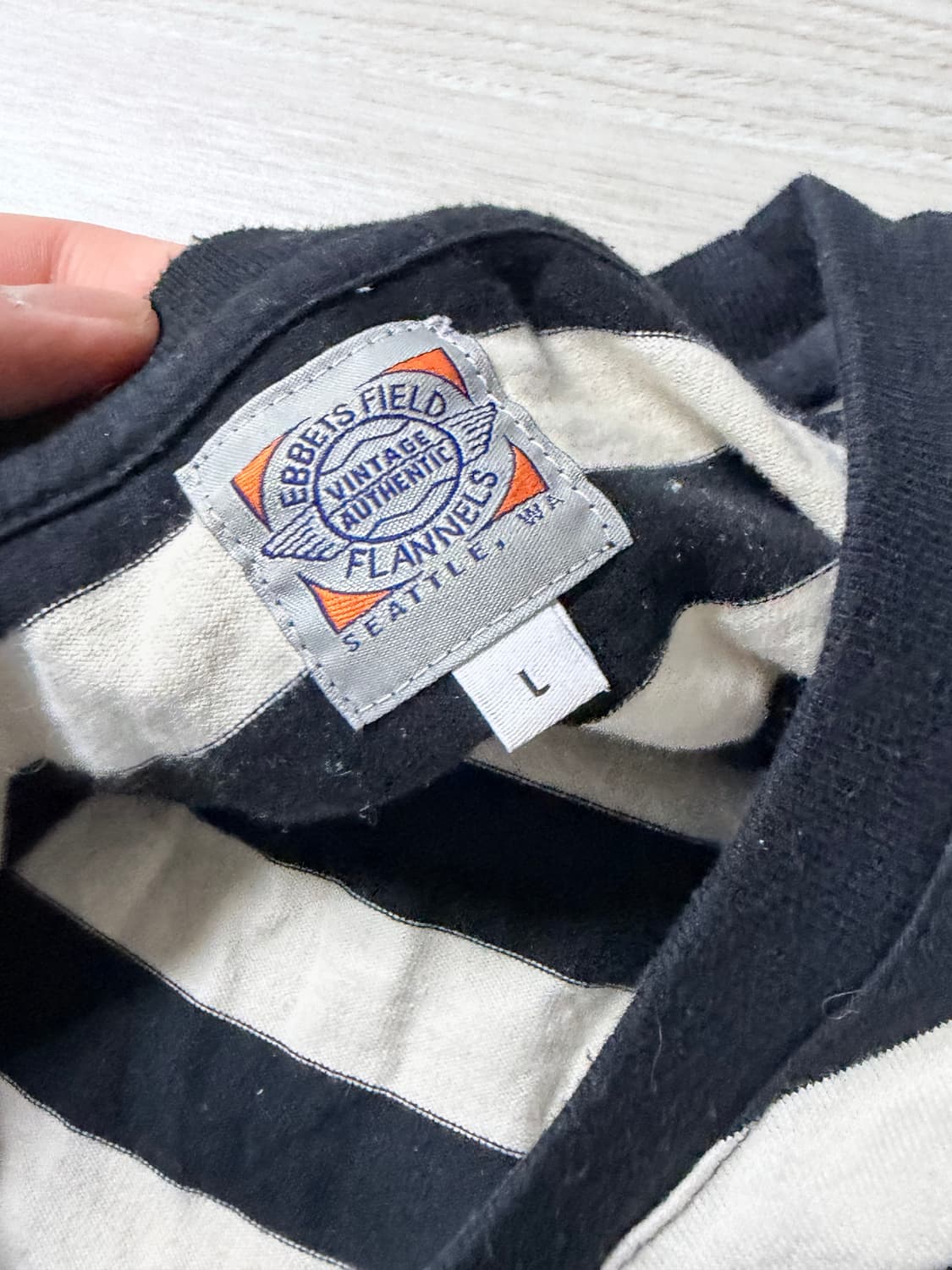 이벳필드 스트라이프 긴팔티 상품이미지2