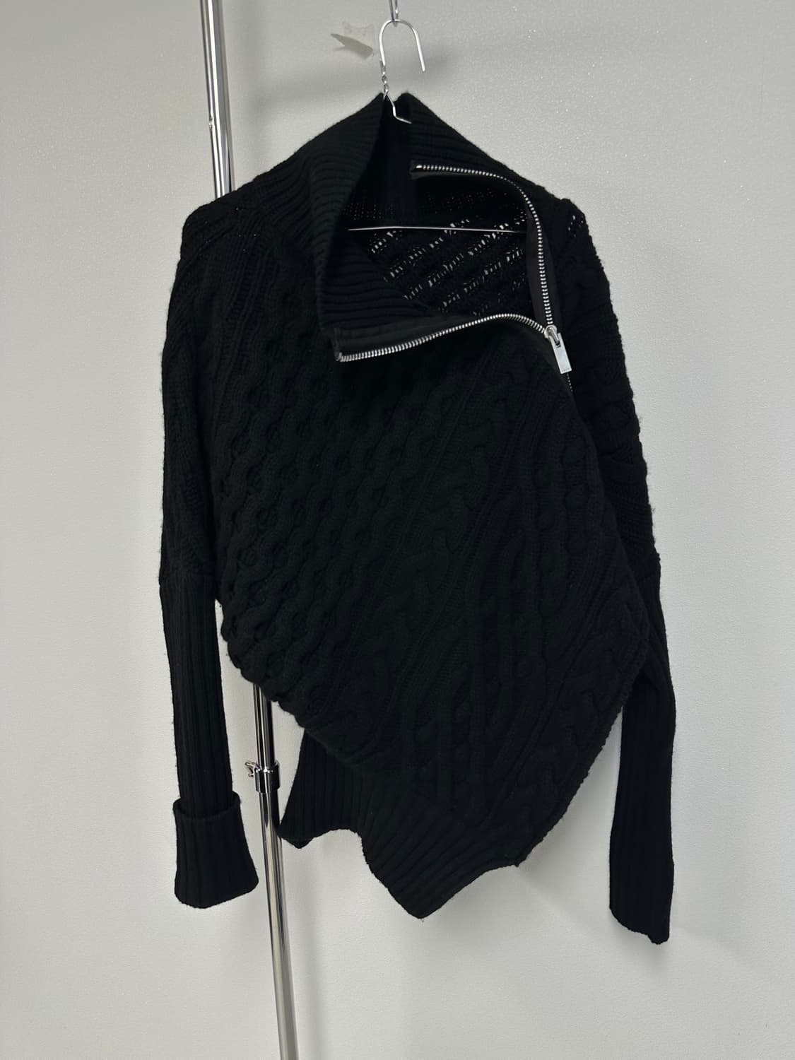 사카이 21aw 사선 니트집업 상품이미지2