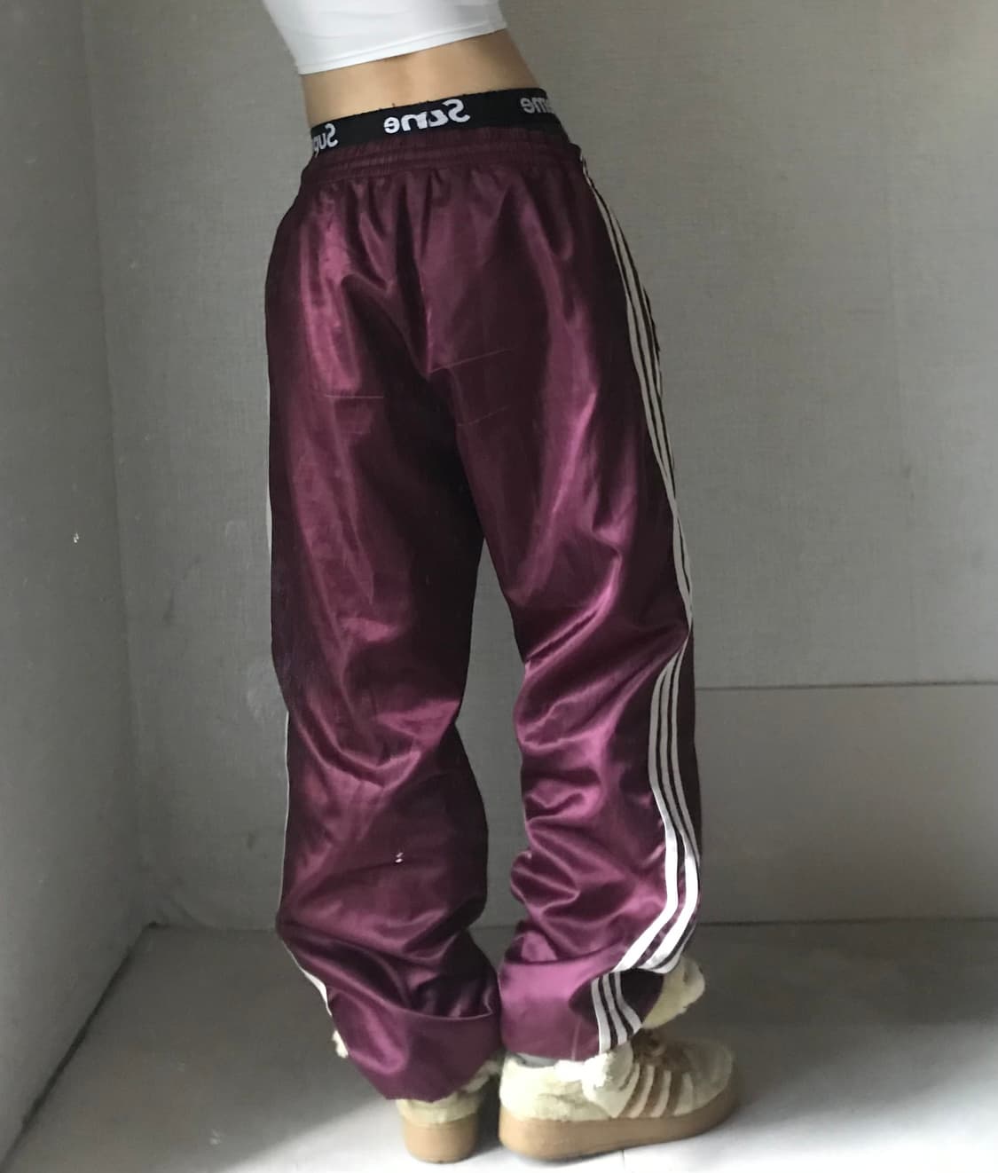 아디다스 버건디 와이드 트레이닝 팬츠 상품이미지4