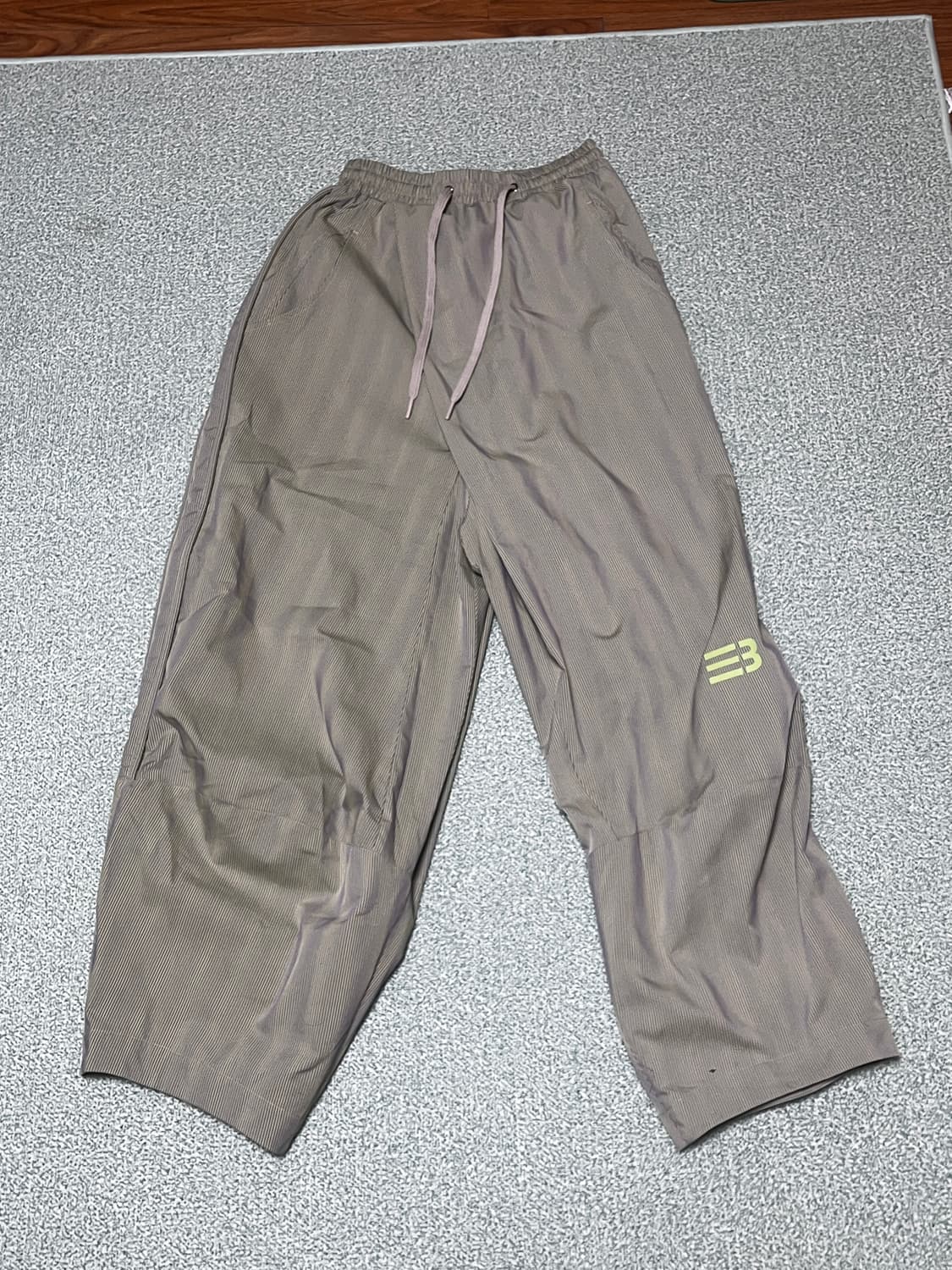 네임세이크 Lamar carrot pants L 상품이미지1