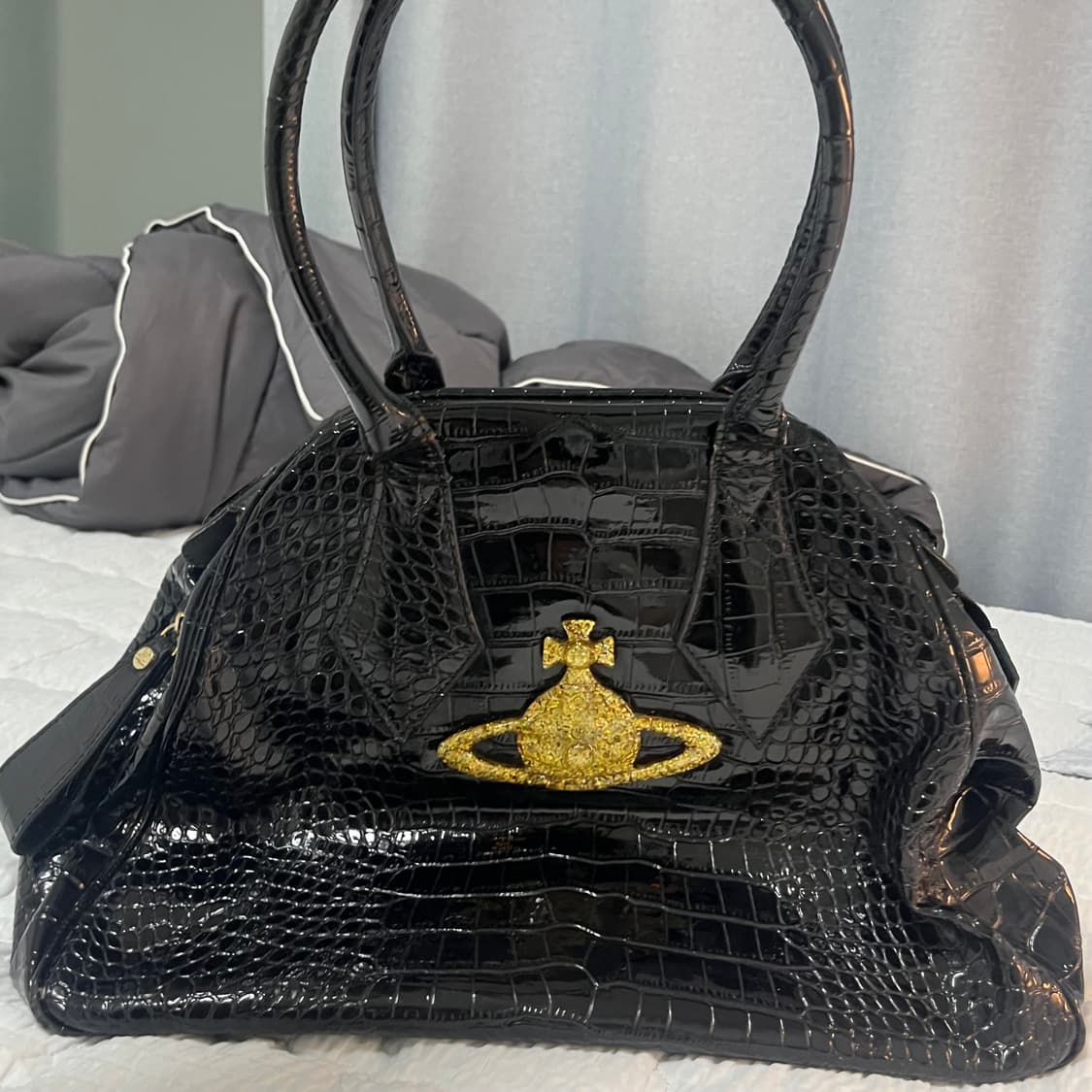 비비안웨스트우드 빅 숄더백 상품이미지3