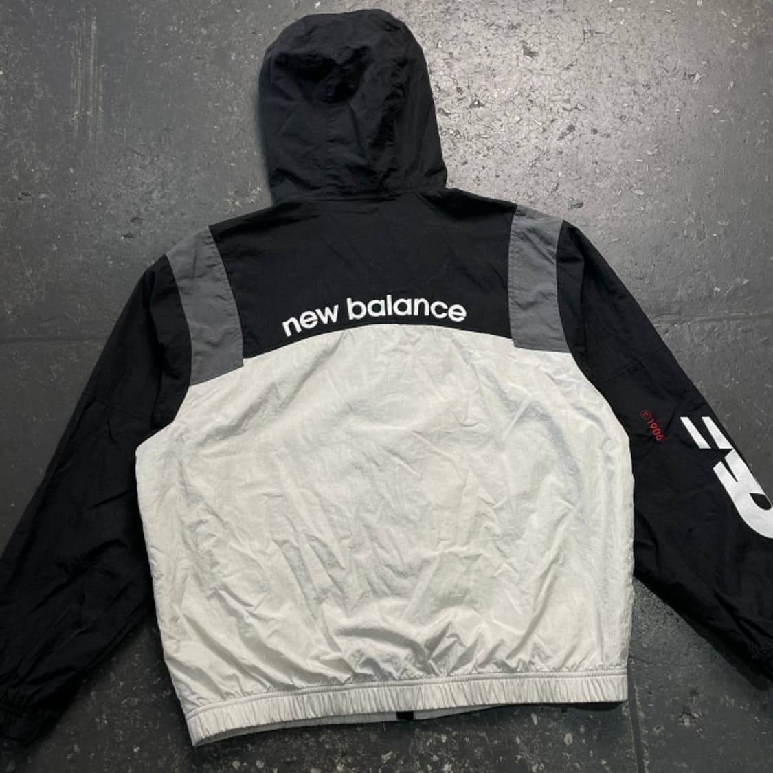 100 뉴발란스 바람막이  상품이미지6