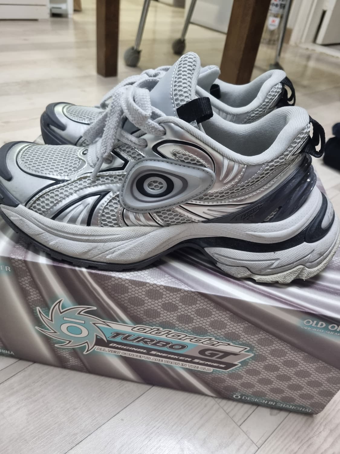 올드오더 터보 화이트실버 270 상품이미지3