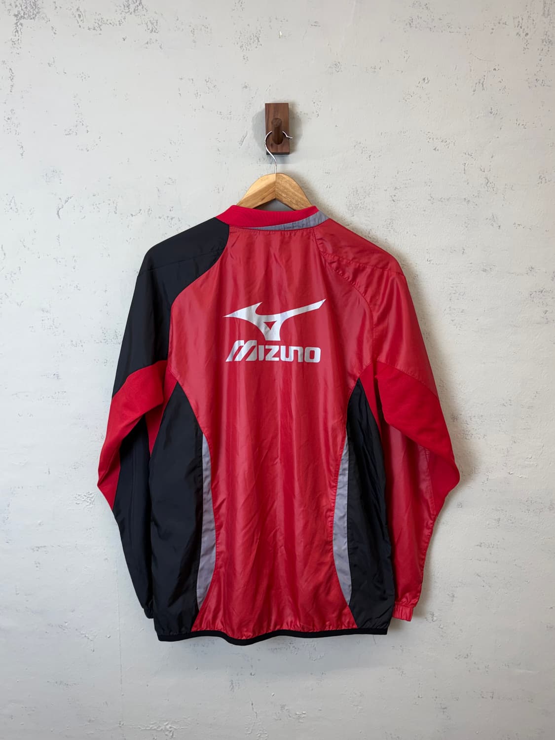 미즈노 빈티지 로고 웜업 검빨 상품이미지2