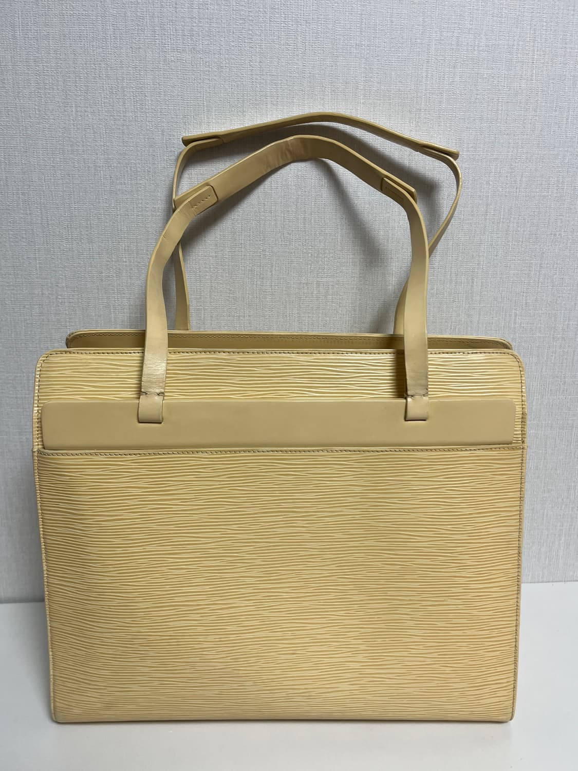 정품 루이비통 에삐 크루아제 상품이미지2