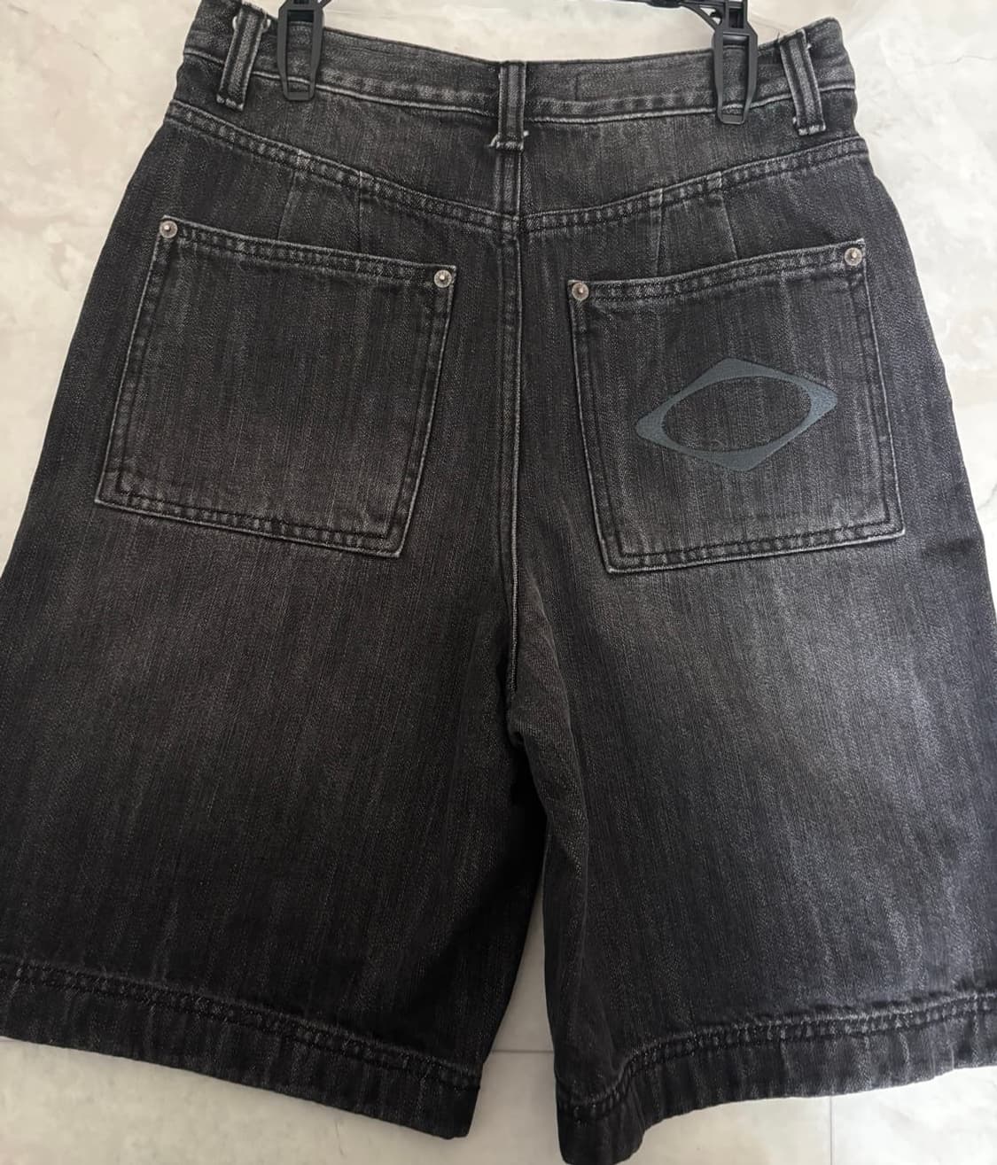 미스치프 데님 로고 버뮤다 팬츠 상품이미지2