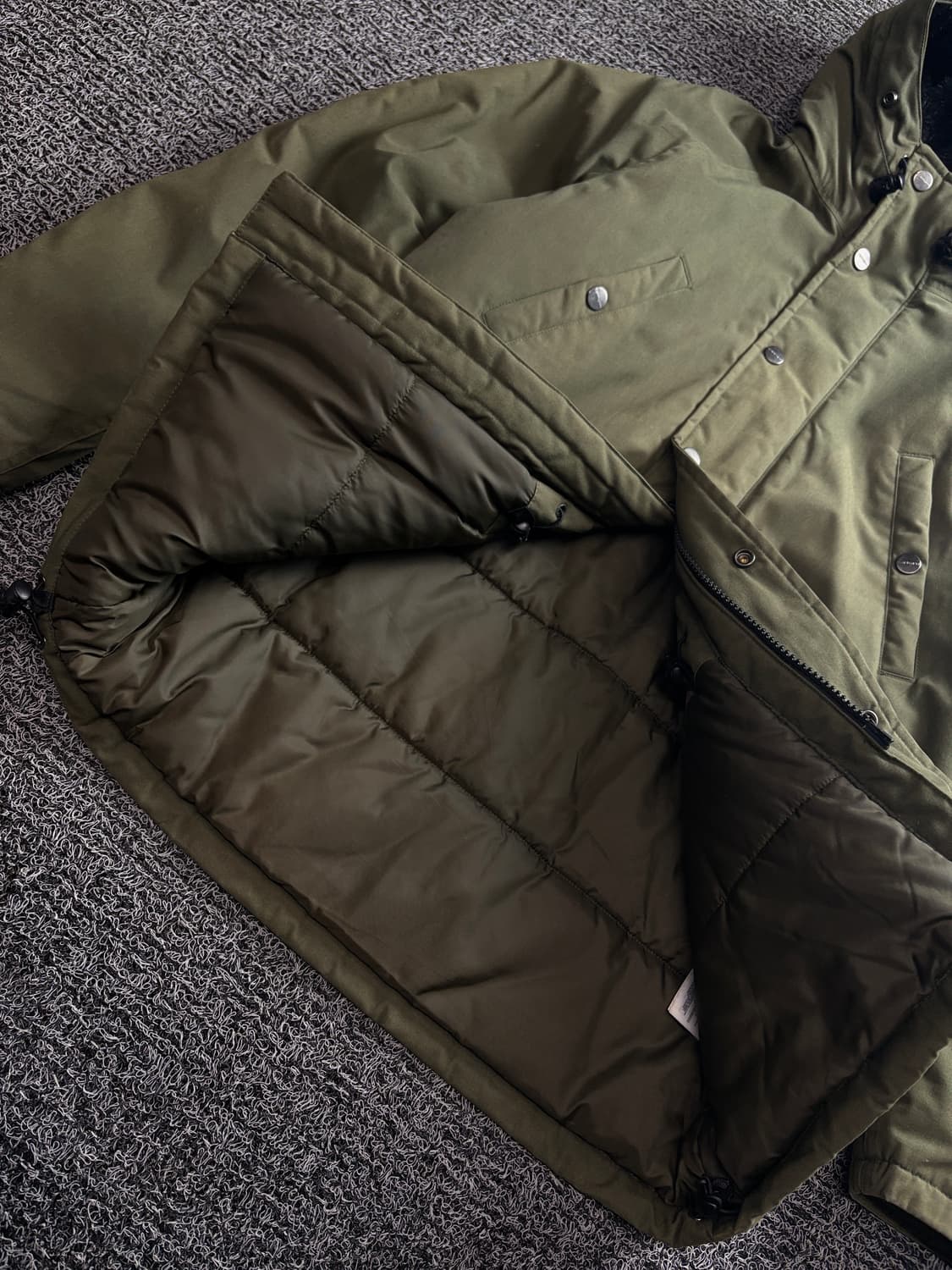 칼하트 WIP 웰론 트래퍼 파카 올리브 3410 상품이미지3