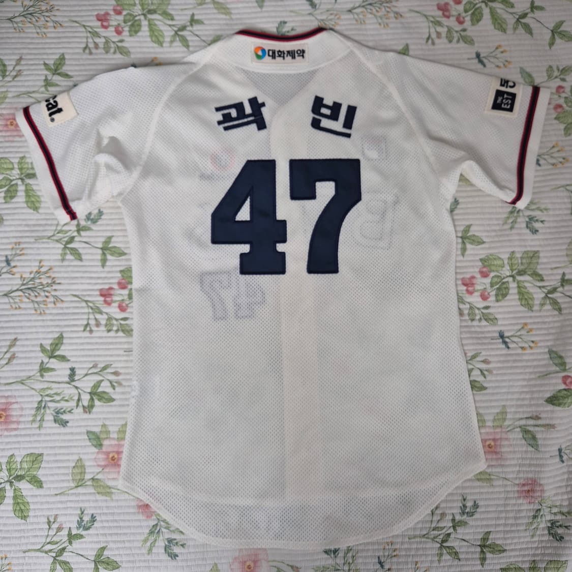 두산베어스 올드 단추 (100) 곽빈 #47 정품 유니폼 휠라 자수 상품이미지3