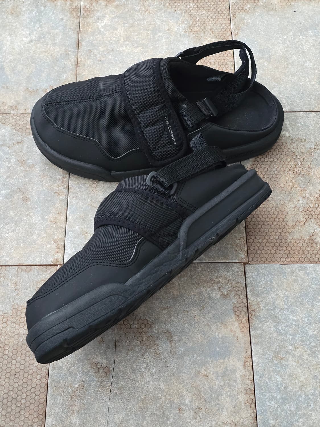 (270)뉴발란스 crv 뮬 블랙 샌들 상품이미지5