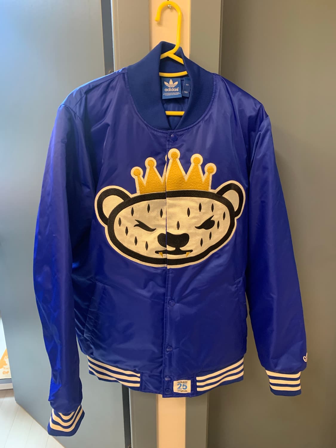 아디다스 니고베어 파란색 스타디윰 바시티 자켓 상품이미지1