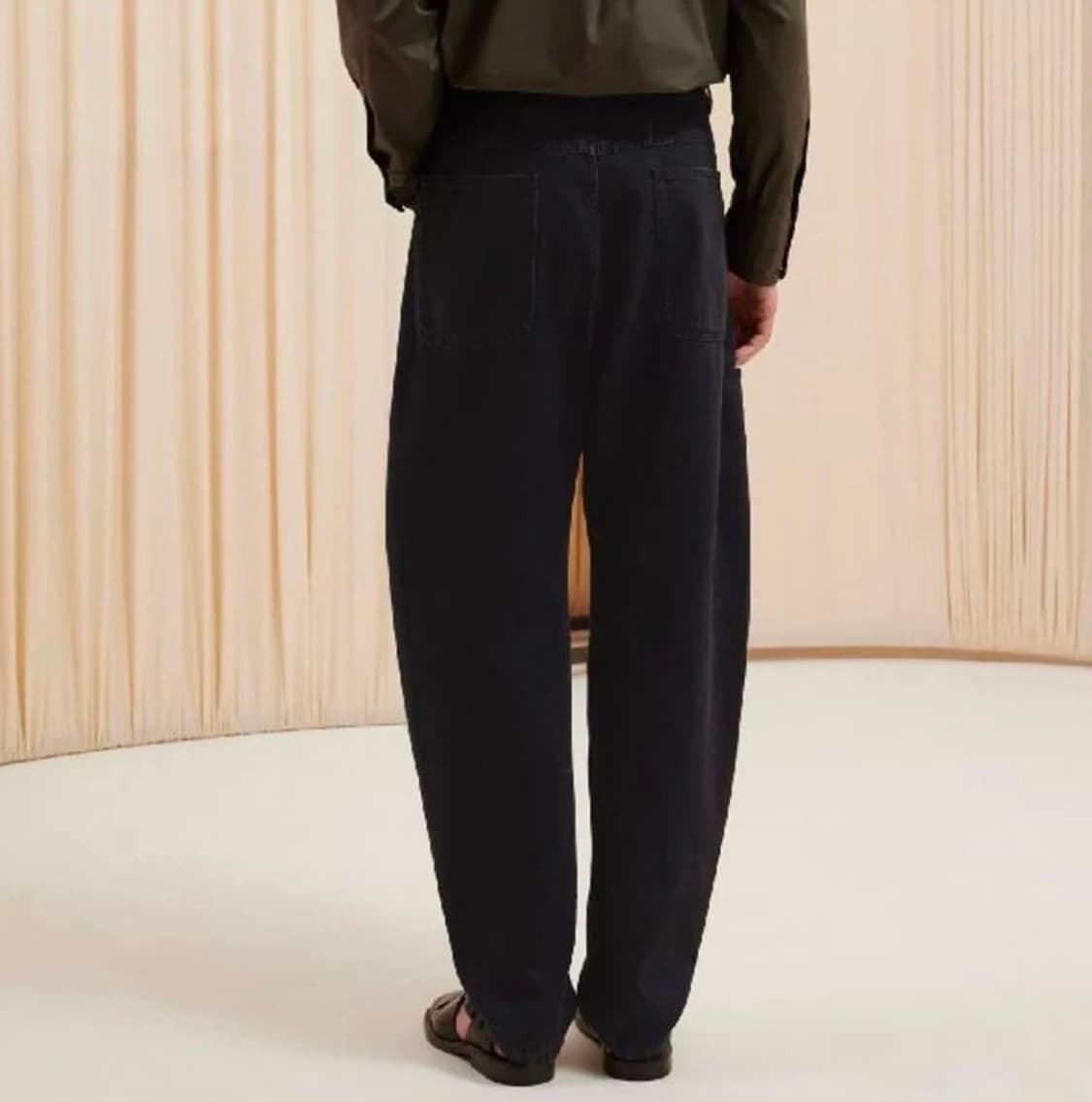 [구해요]르메르 24SS 트위스티드 워크웨어 팬츠 M(48) 상품이미지2