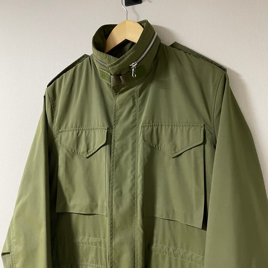 산드로 남성 M65 야상점퍼 카키 (100) (미세흠) 상품이미지1