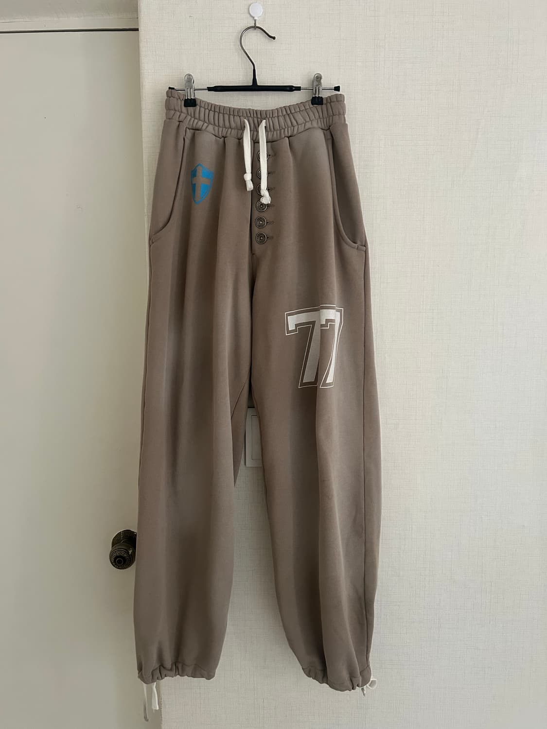 샵페어리 팬츠 상품이미지1