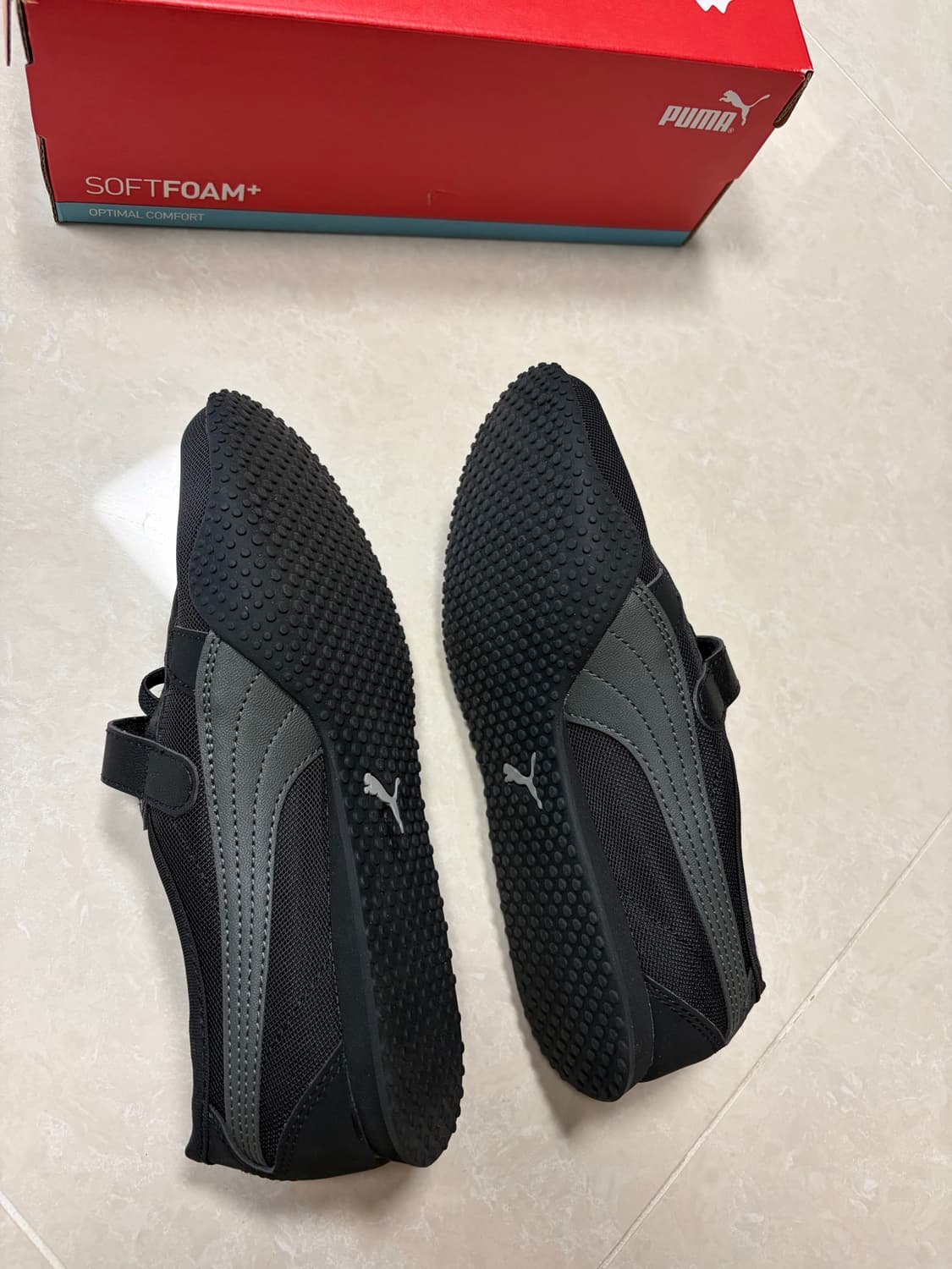 퓨마 벨라 V 블러쉬 블랙 스모키 그레이 220 상품이미지3