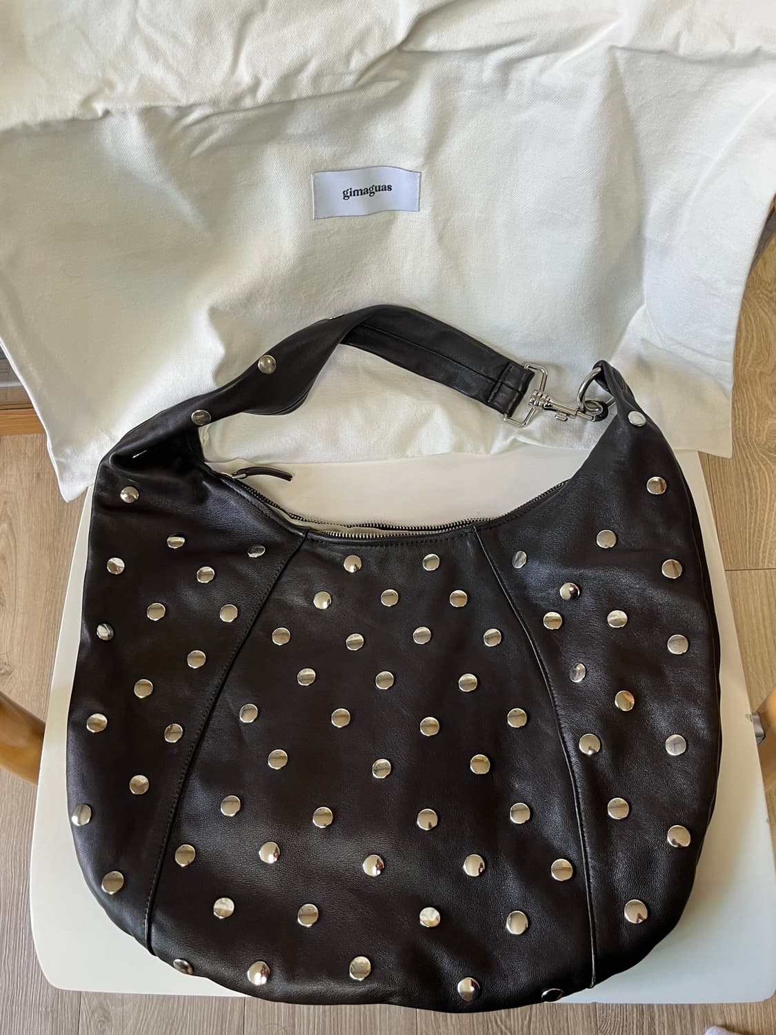 Gimaguas 기마구아스 스터드 숄더백 상품이미지5