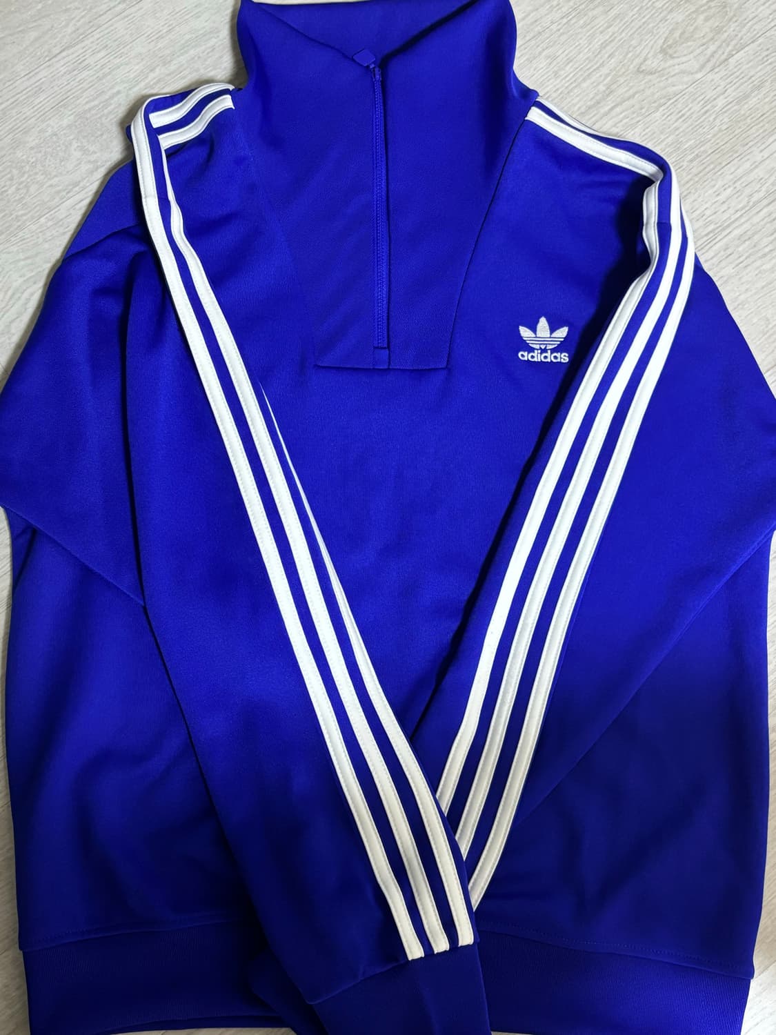 아디다스 트랙탑 상품이미지1