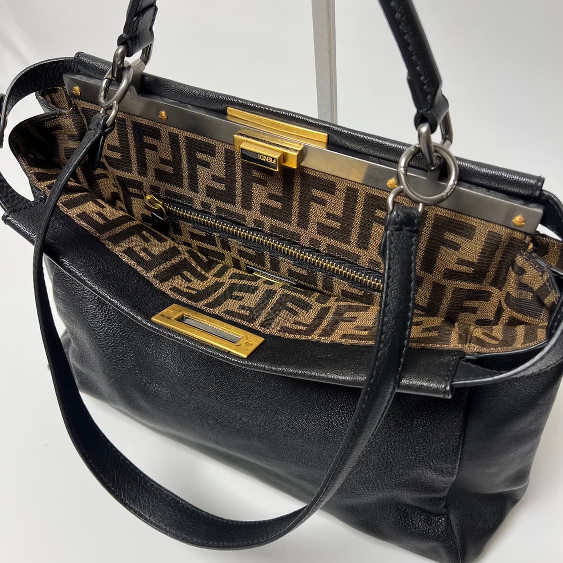 FENDI 펜디 피카부 라지 상품이미지7