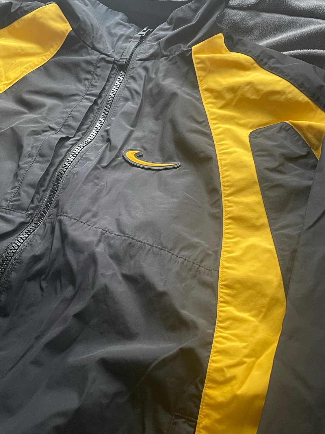 나이키 X 녹타 바람막이 상품이미지1