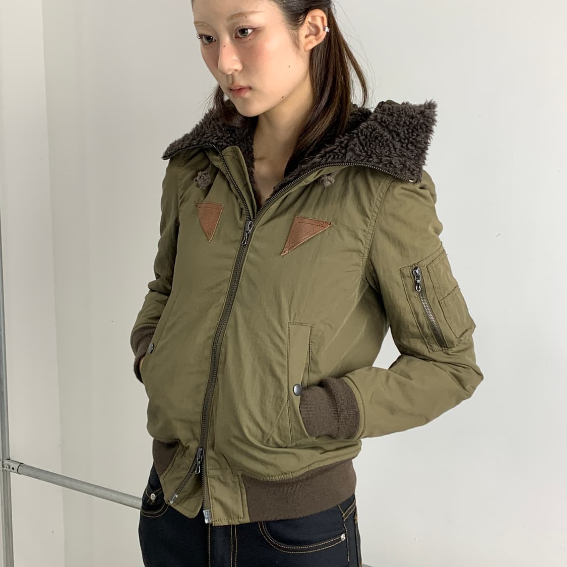 어태치먼트 에일리언 후드 N2B 자켓 상품이미지5