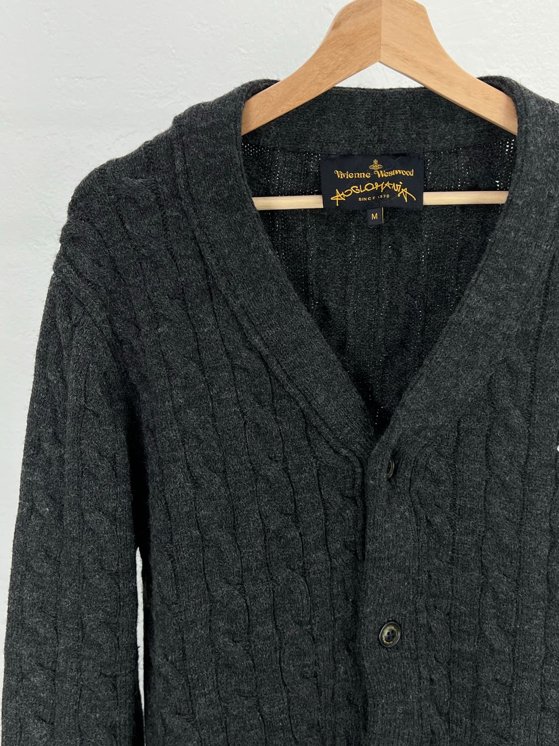 비비안 웨스트우드 다크 그레이 orb 로고 케이블 울 가디건 상품이미지2