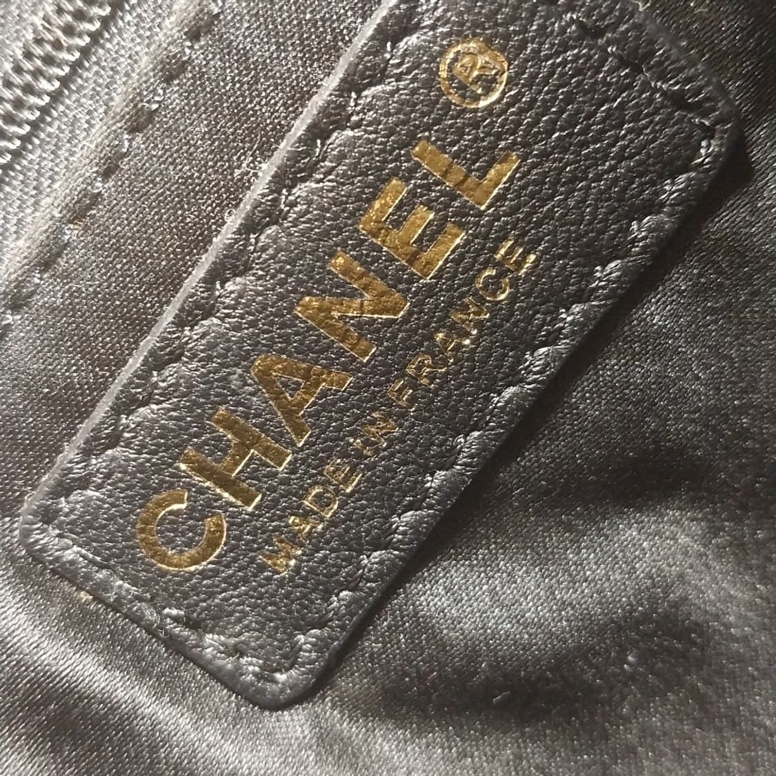 샤넬 캐비어 그랜드샤핑 숄더백 금장 상품이미지5