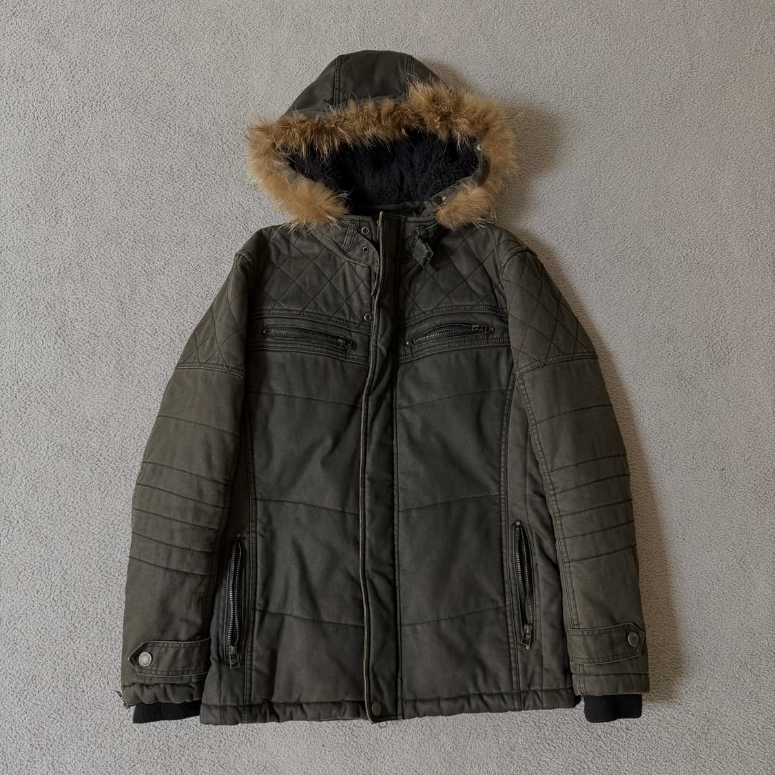 In the attic fur jacket 상품이미지1