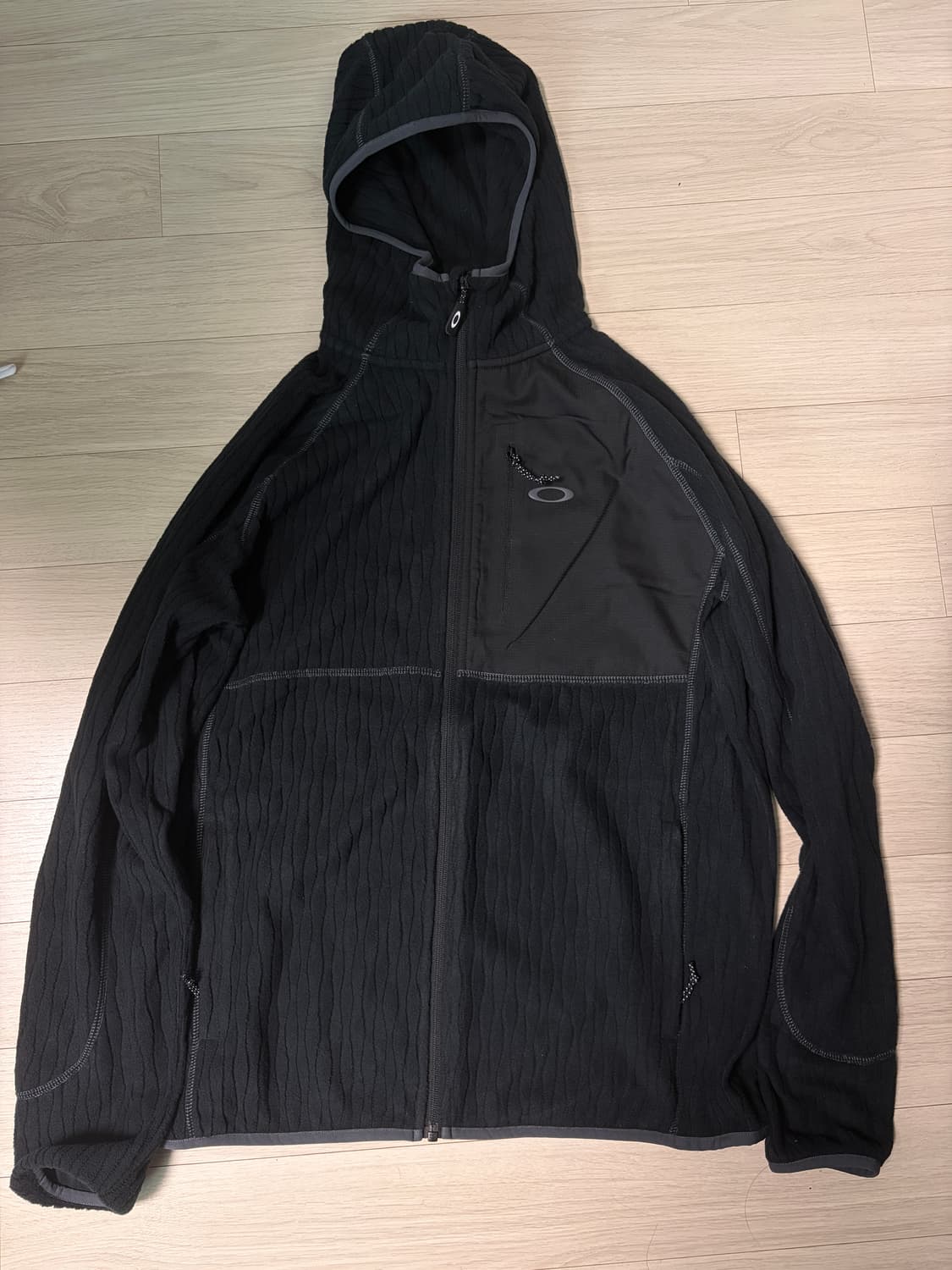 오클리 비스타 풀집업 후리스 M사이즈 상품이미지2